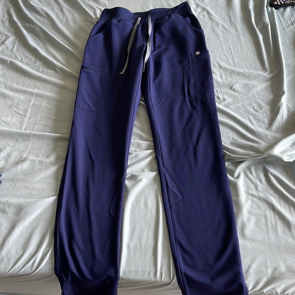 Figs scrubs pants